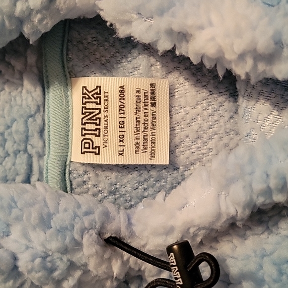 Victoria's secret hoodie - Picture 2 of 2